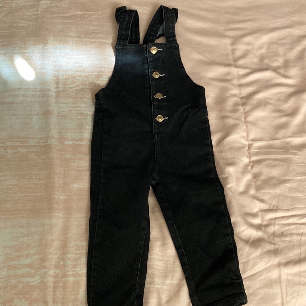 girl yompa , black color, 18 m